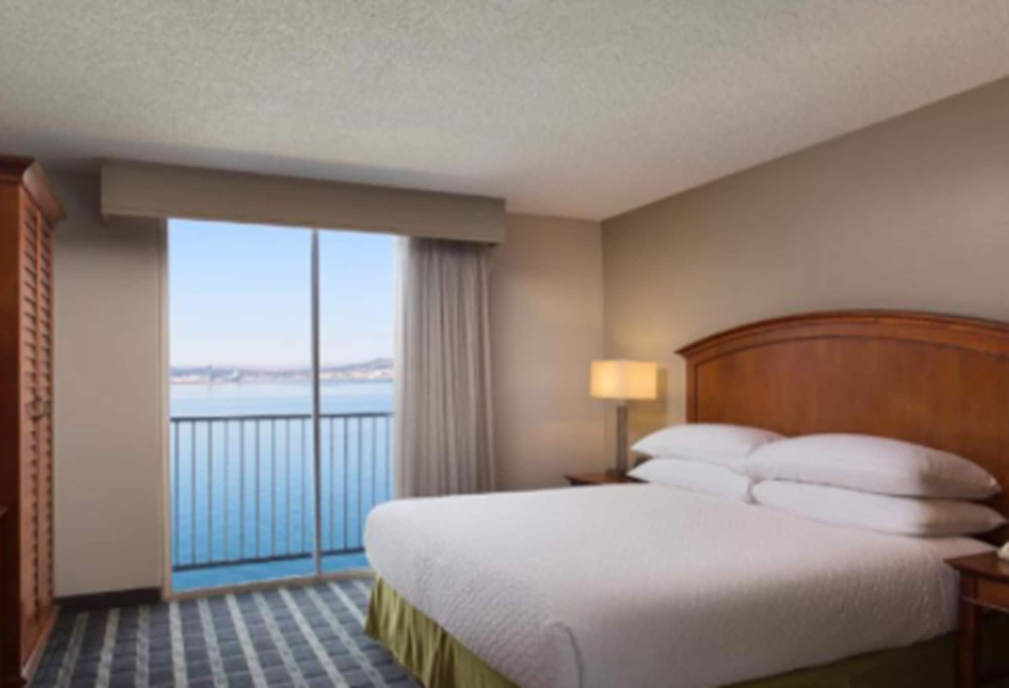 Embassy Suites San Francisco Airport - Waterfront Бърлингейм Екстериор снимка