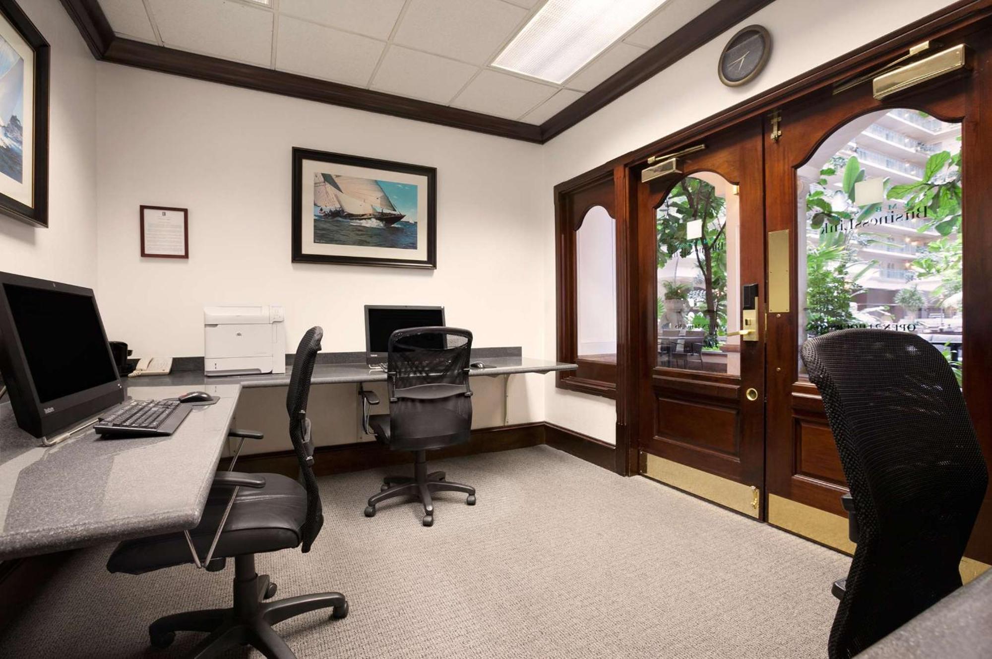 Embassy Suites San Francisco Airport - Waterfront Бърлингейм Екстериор снимка