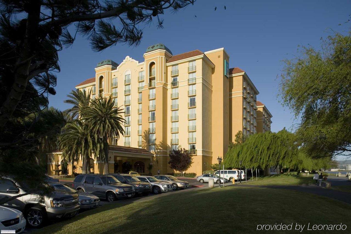 Embassy Suites San Francisco Airport - Waterfront Бърлингейм Екстериор снимка